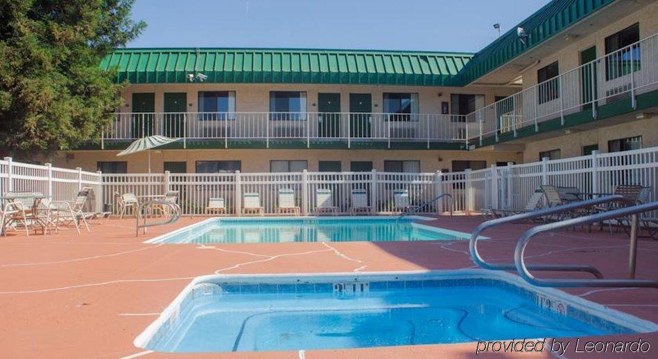 University Inn Fresno Esterno foto